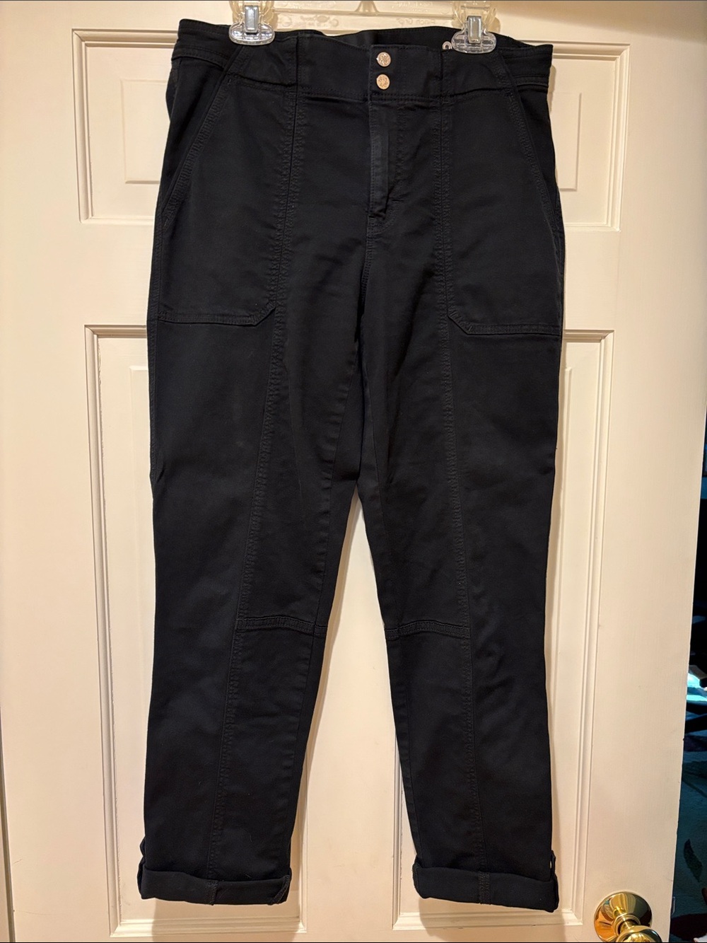 White House Black Market Black crop Pants